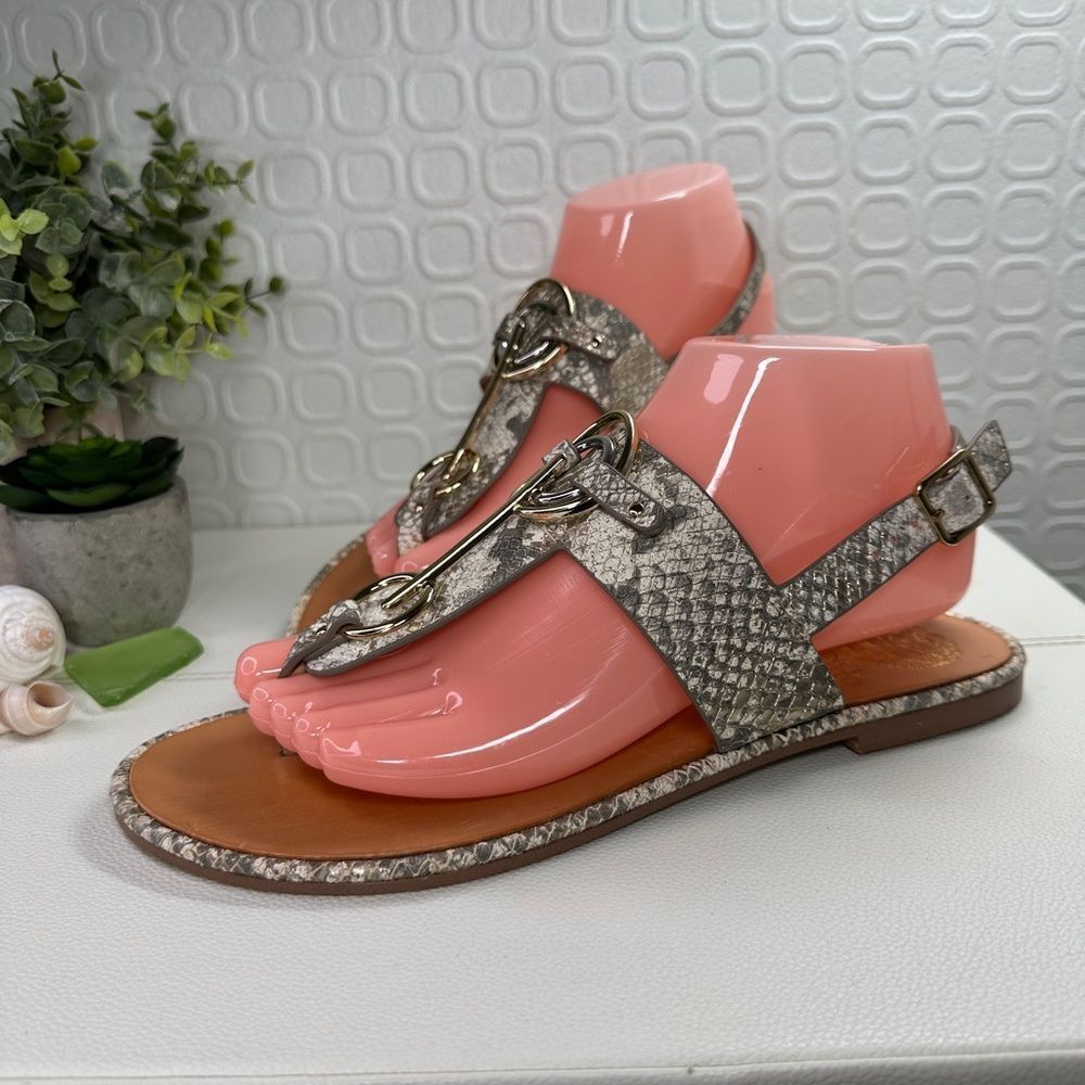 Vince Camuto Silver Metal Accent Snakeskin Leather Slingback Thong Sandals Sz 8